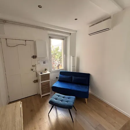2 Pièces Sur Le Port Avec Parking Gratuit Et Wifi Appartement